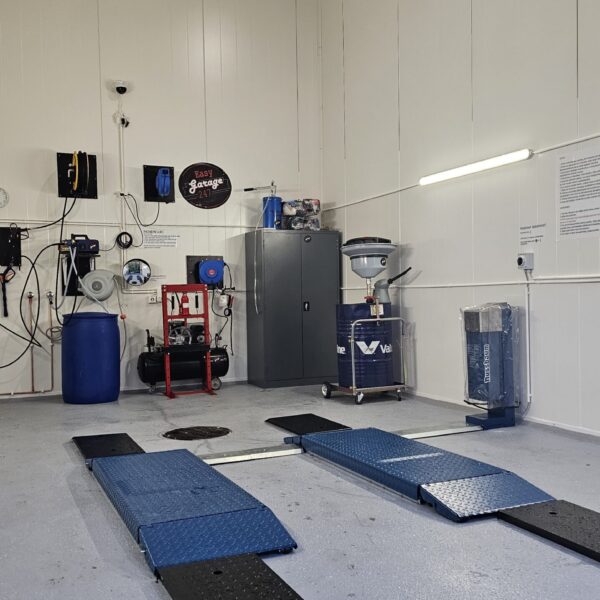 Espoo, Hirvisuontie 32 - halli 12