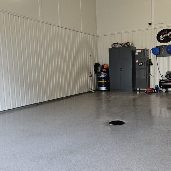 Vantaa LÄNSI Uutiskuja 1 - Halli 19